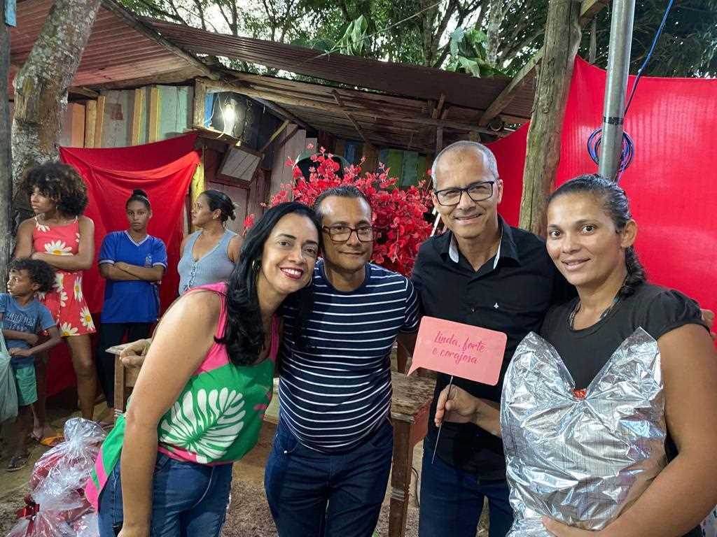 Camacã: Prefeitura homenageia as Mães da Portelinha I através do Projeto Brechó Solidário.
